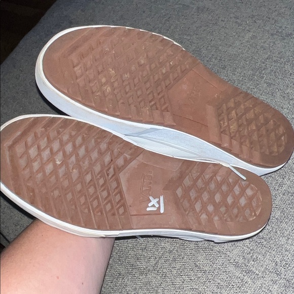 Vans Platform Sneakers EUC 9.5 - Picture 8 of 17